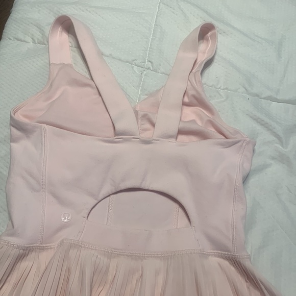 Lululemon “Ballerina” Style light pink Tank top Sz 6 - Picture 6 of 8